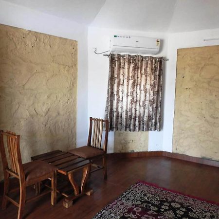 Jawai Wildlife Safari Camp Panzió Nana Kültér fotó